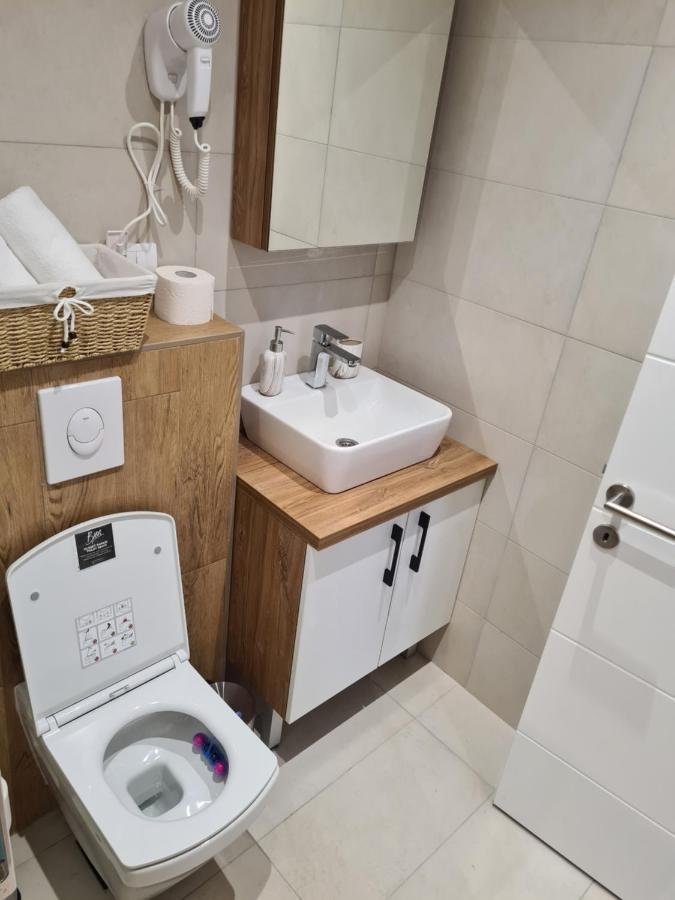 Glass Apartmani نوفي بازار المظهر الخارجي الصورة